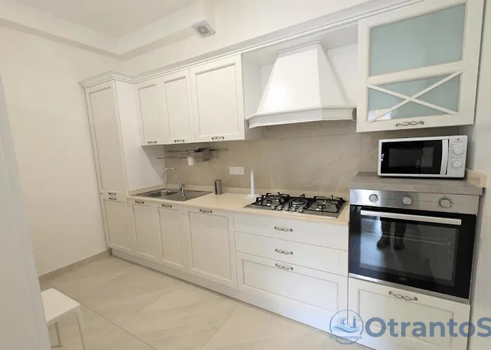 公寓 Dimora Lu Sule E Lu Mare, 200 M Dal Mare 奥特朗托