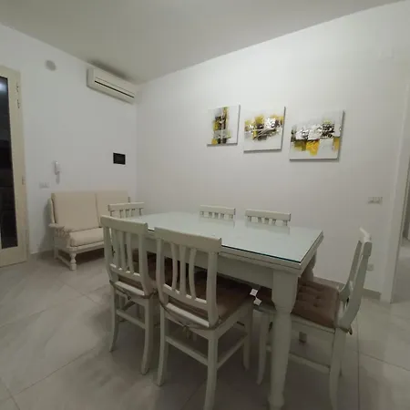 Апартаменти Dimora Lu Sule Lu Mare - 200 M Dal Mare *