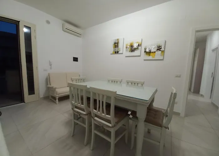 아파트 Dimora Lu Sule E Lu Mare, 200 M Dal Mare *